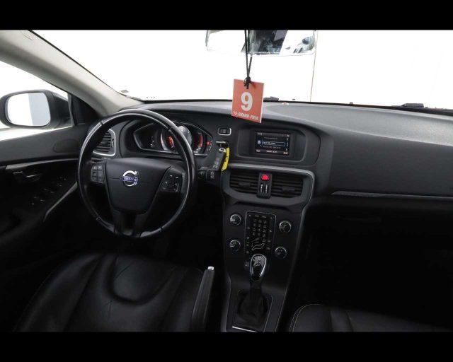 VOLVO V40 Cross Country D2 1.6 Powershift Momentum