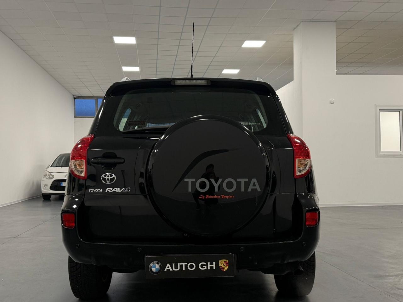 Toyota RAV 4 RAV4 2.0 aut. Luxury