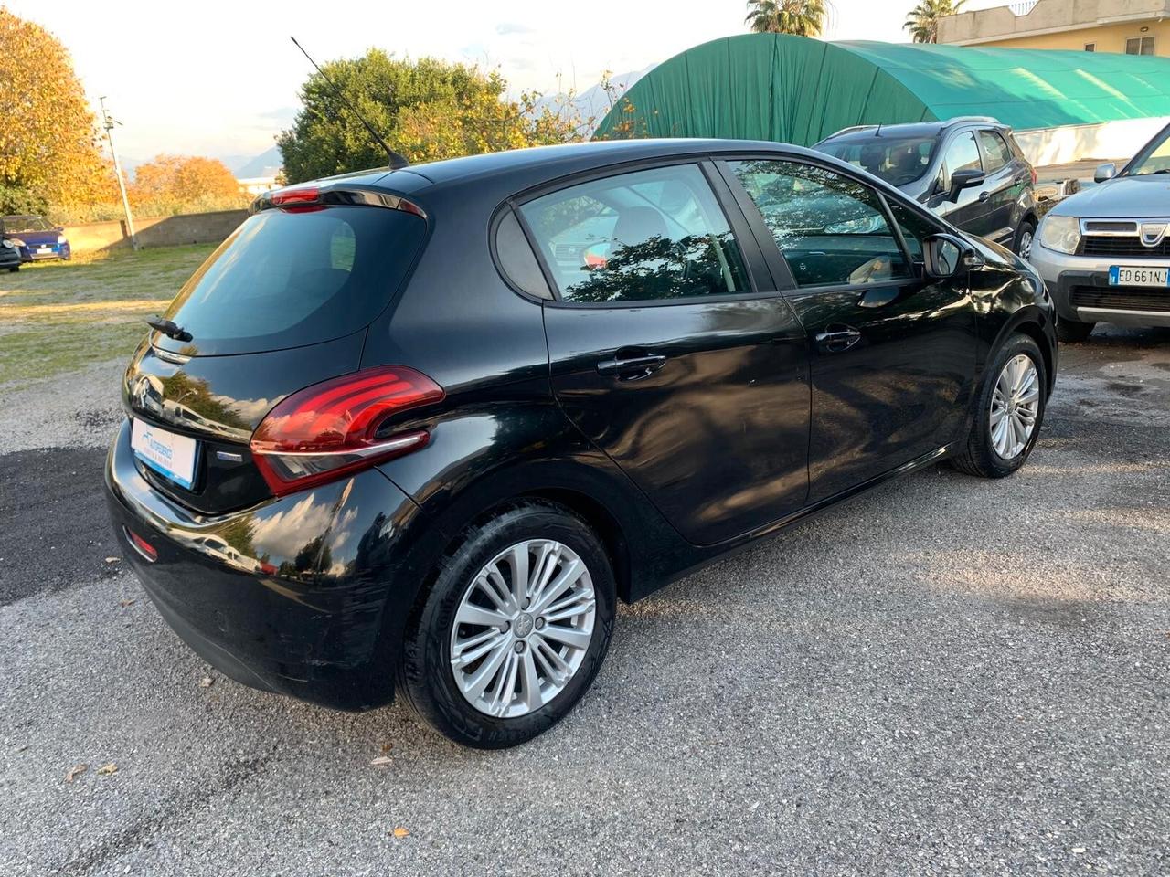 Peugeot 208 1.2 Gpl 82cv 5 porte Allure