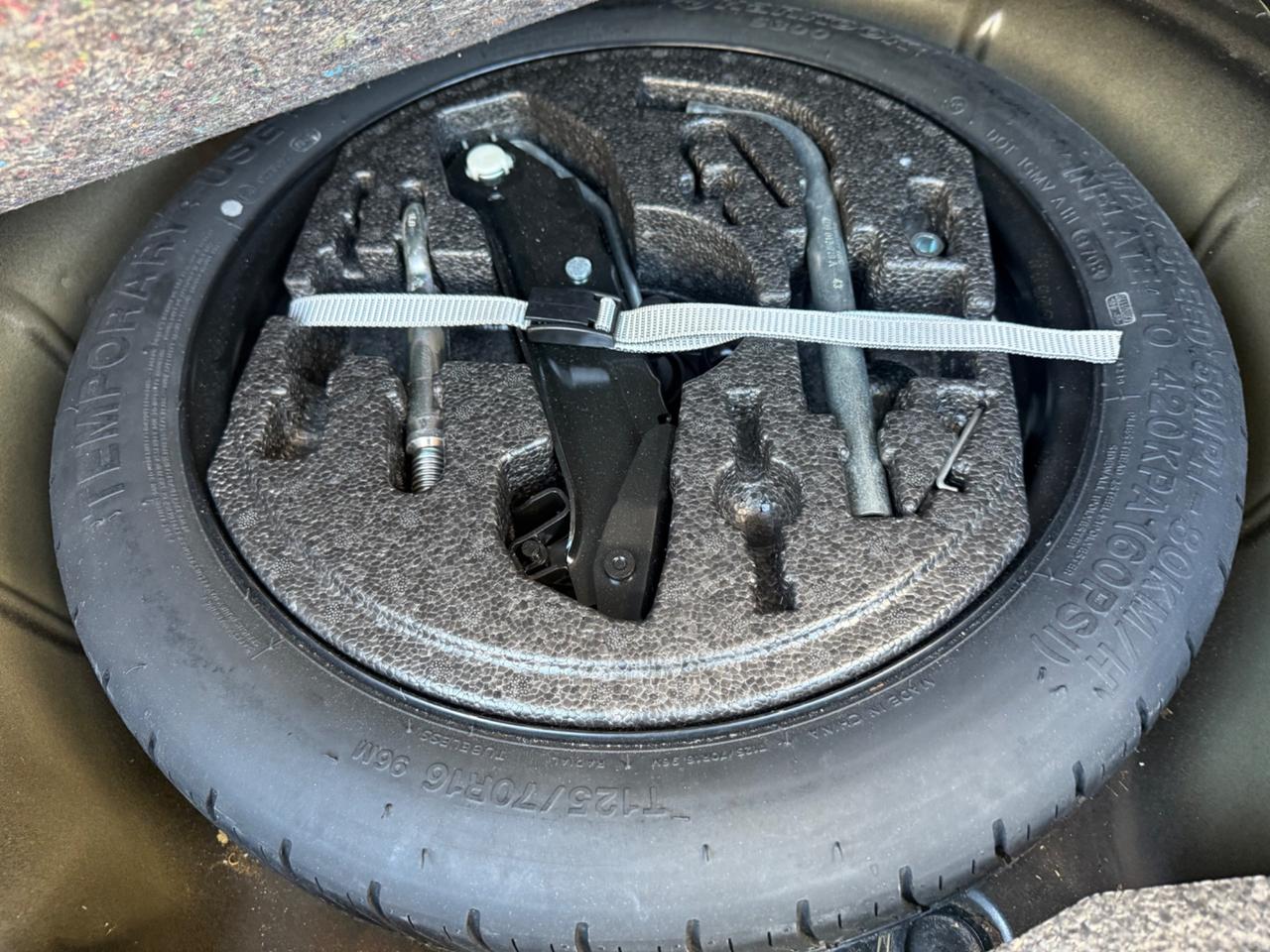 SEAT ALTEA XL 1.6 BENZ UNICO PROP. POCHI KM