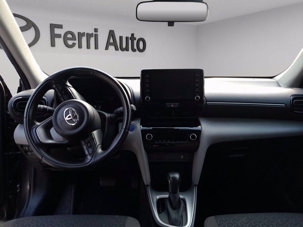 TOYOTA Yaris cross 1.5h business fwd 116cv e-cvt del 2022