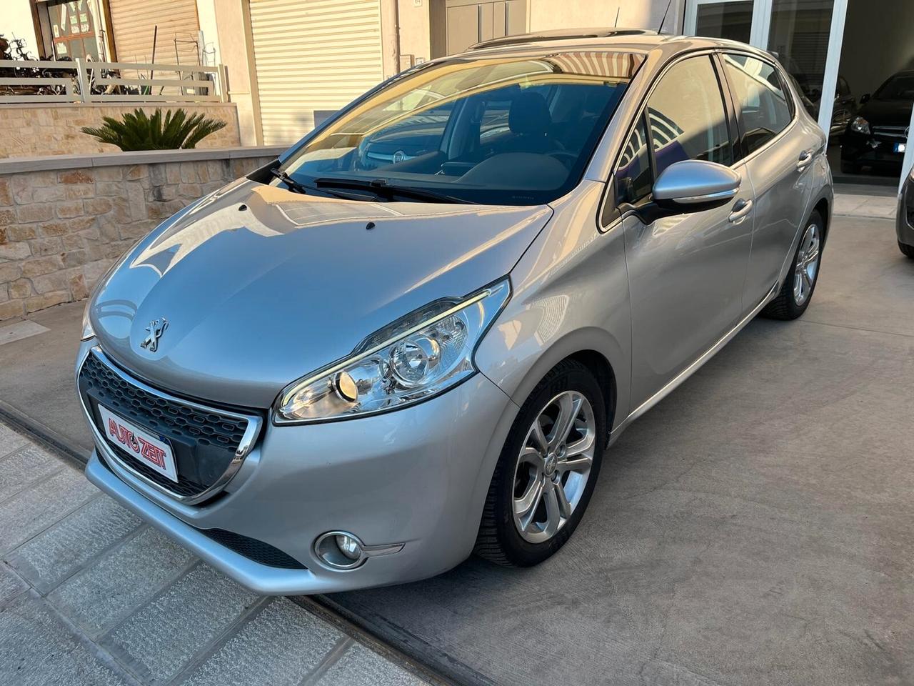 Peugeot 208 1.6 e-HDi 92 CV 5 porte Allure