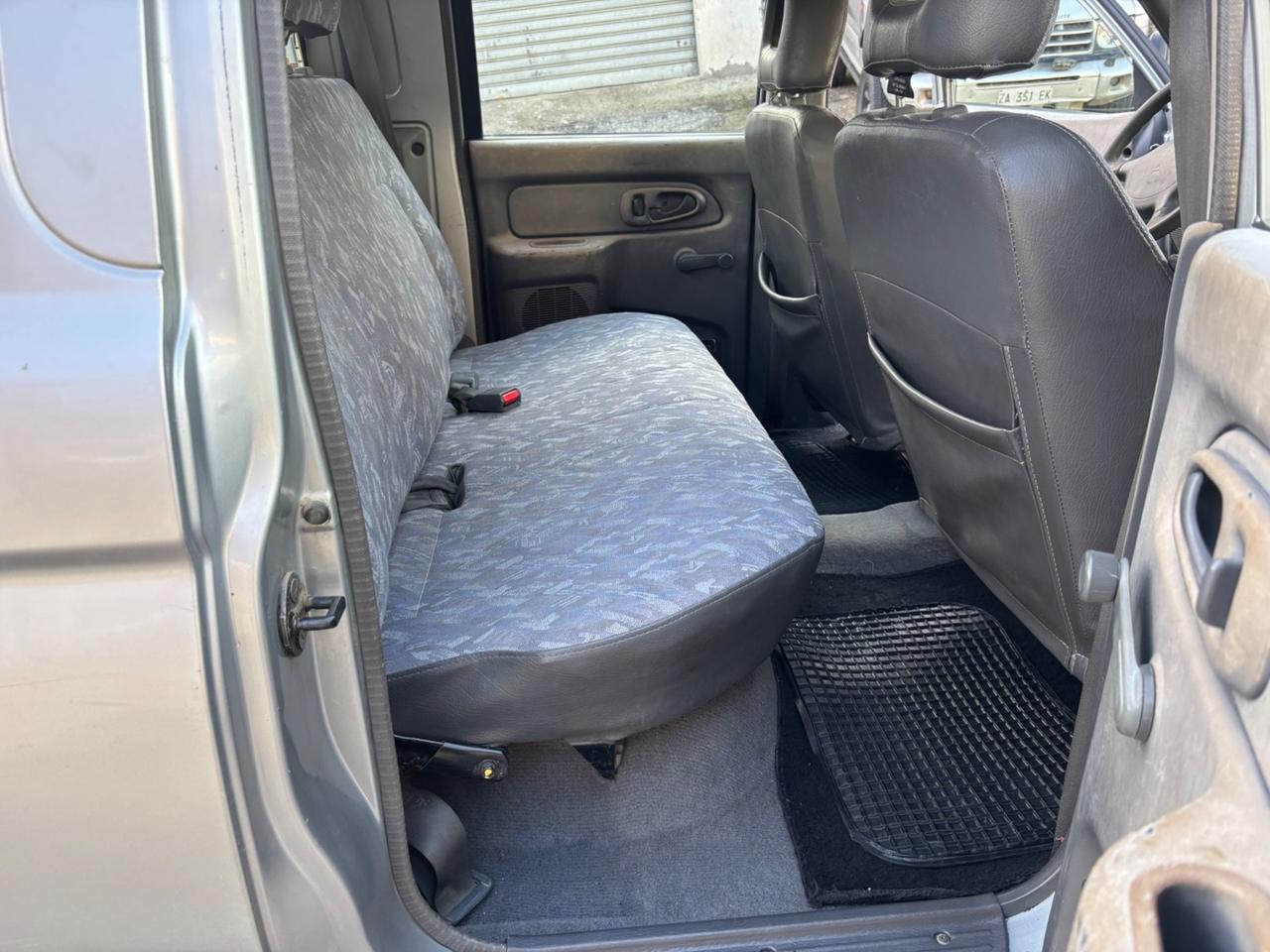 Mitsubishi L200 2.5 TDI 4WD Double Cab Pick-up GL