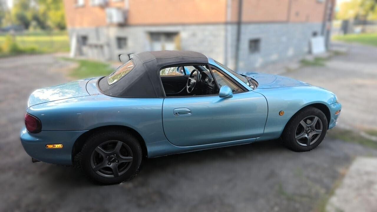 Mazda MX-5 1.6i 16V Rainbow OCCASIONE