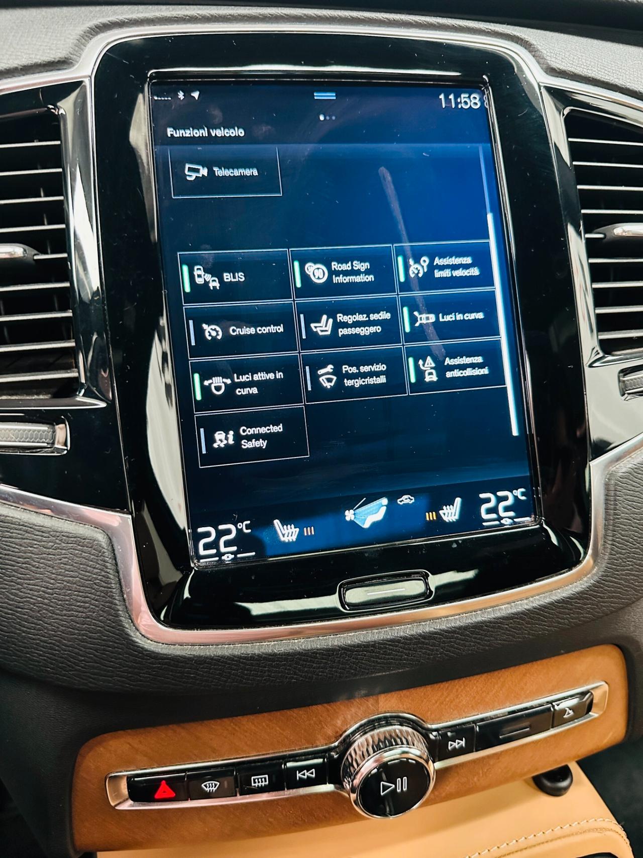 Volvo XC90 D5 AWD MY18 Geartronic 7 posti Inscription