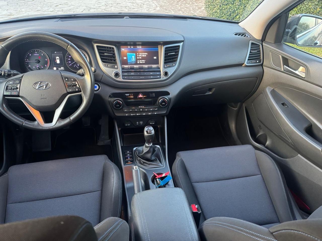 Hyundai Tucson 1.7 CRDi Sound Edition neopatentati