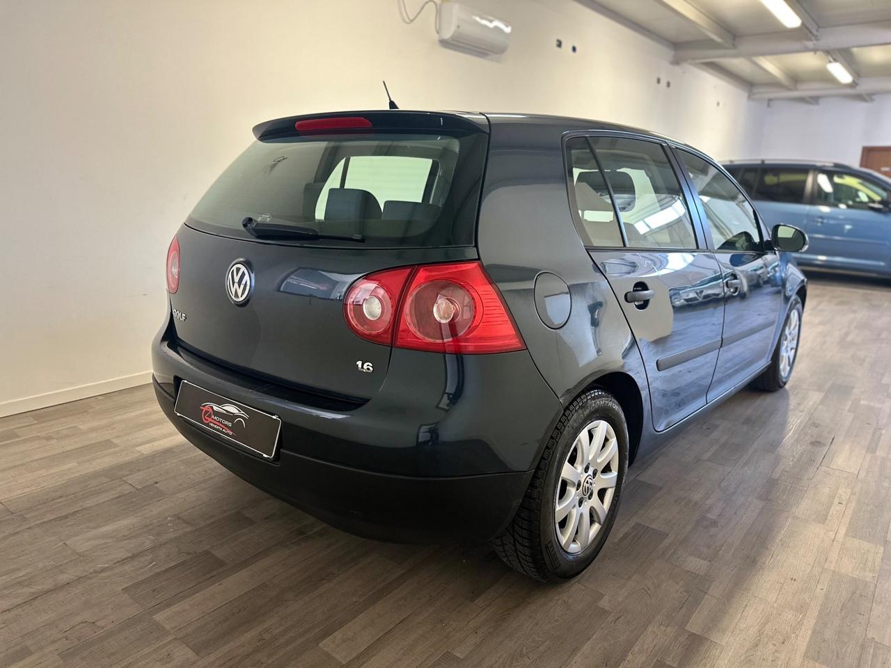 Volkswagen Golf 1.6 5p. Blue-T BiFuel GPL NEOPATENTATI