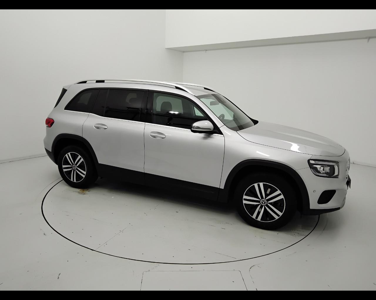 Mercedes-Benz GLB - X247 2019 - GLB 180 d Sport auto
