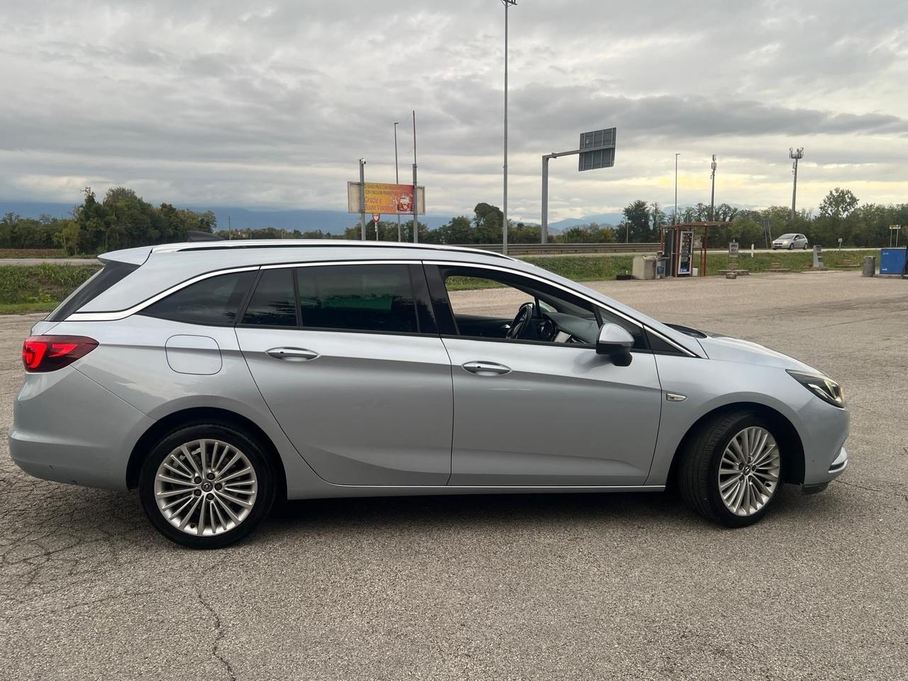 Opel Astra 1.6 CDTi 110CV Start&Stop Sports Tourer Innovation
