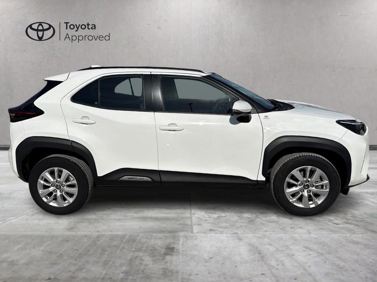 TOYOTA Yaris Cross - Yaris Cross 1.5h Active fwd 116cv e-cvt