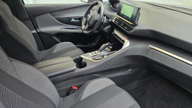 PEUGEOT 3008 BlueHDi 130 S&S EAT8 Active Business