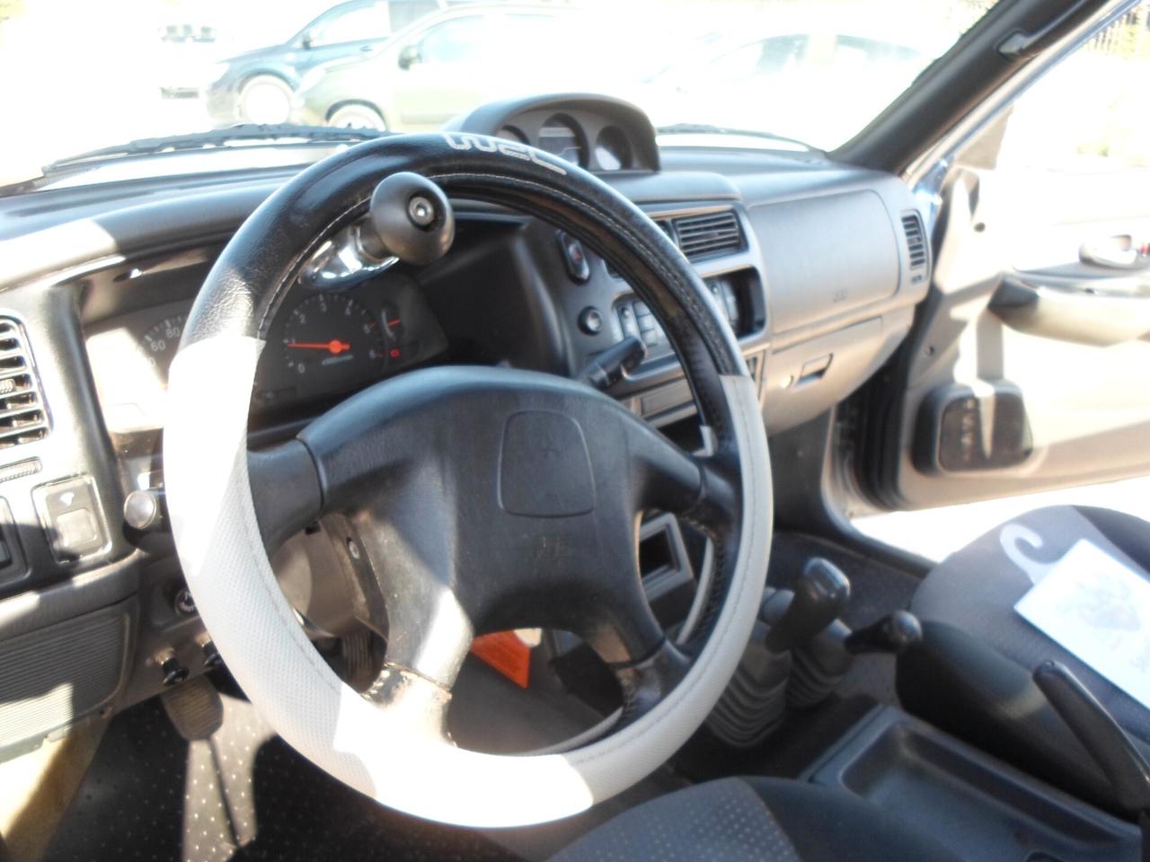 Mitsubishi L200 2.5 TDI 4WD Double Cab Pick-up