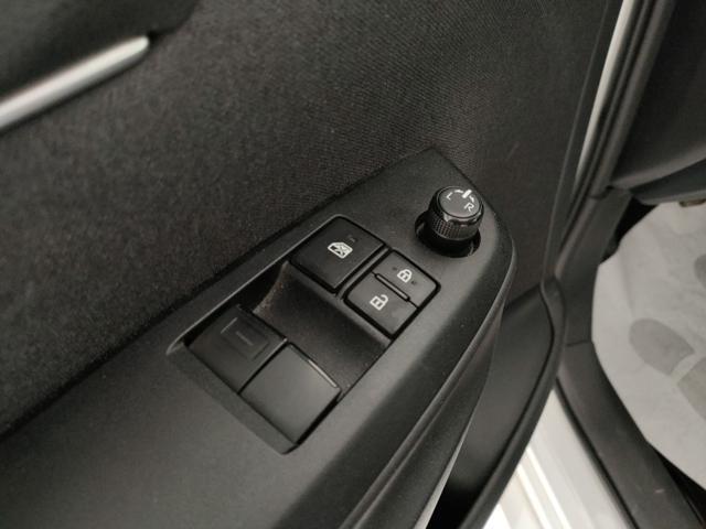 TOYOTA Yaris 1.0 5 porte Active