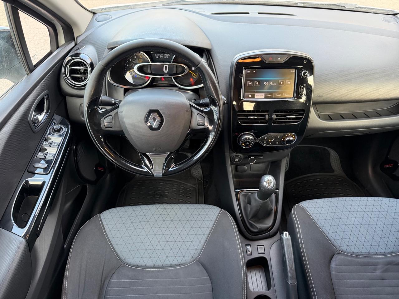 Renault Clio 1.5 dCi 8V 90 cv 2013