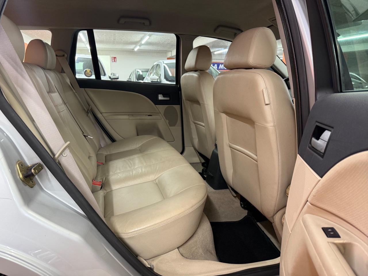 Ford Mondeo 2.0 TDDi cat SW Ghia - 116CV