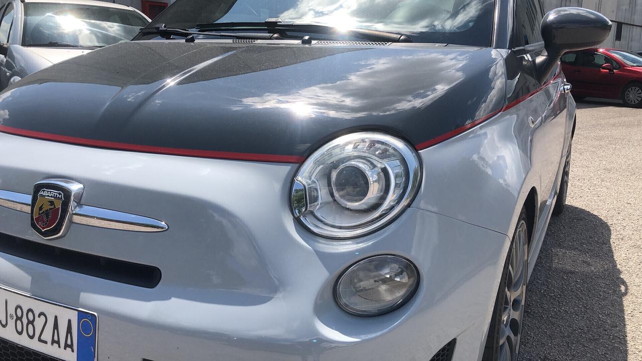 Abarth 500 C 1.4 Turbo T-Jet