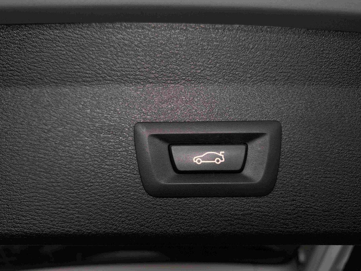 BMW X1 sDrive18i Adv - UNICO-PROPR - X NEO-PATENTATI - RETRO-CAMERA- PORTELLO ELETTR - GARANZIA