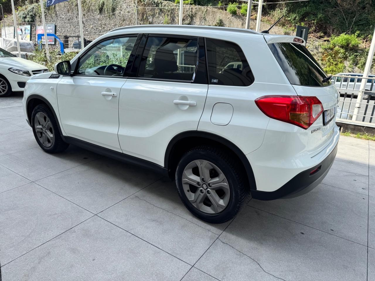 SUZUKI VITARA 1.6 COOL KM 80 MILA