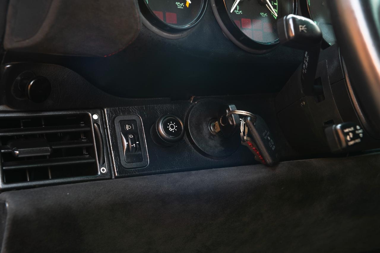 Porsche 993 Coupe KIT RS 60.000 EURO SPESI BOOK 150 PAGIN