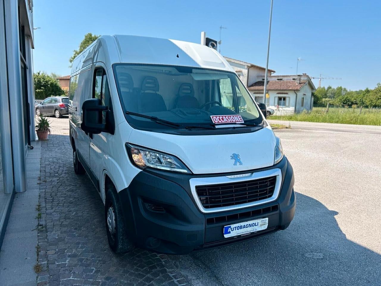 Peugeot Boxer 330 2.2 BlueHDi PM-TM L2 H2 SPOTICAR