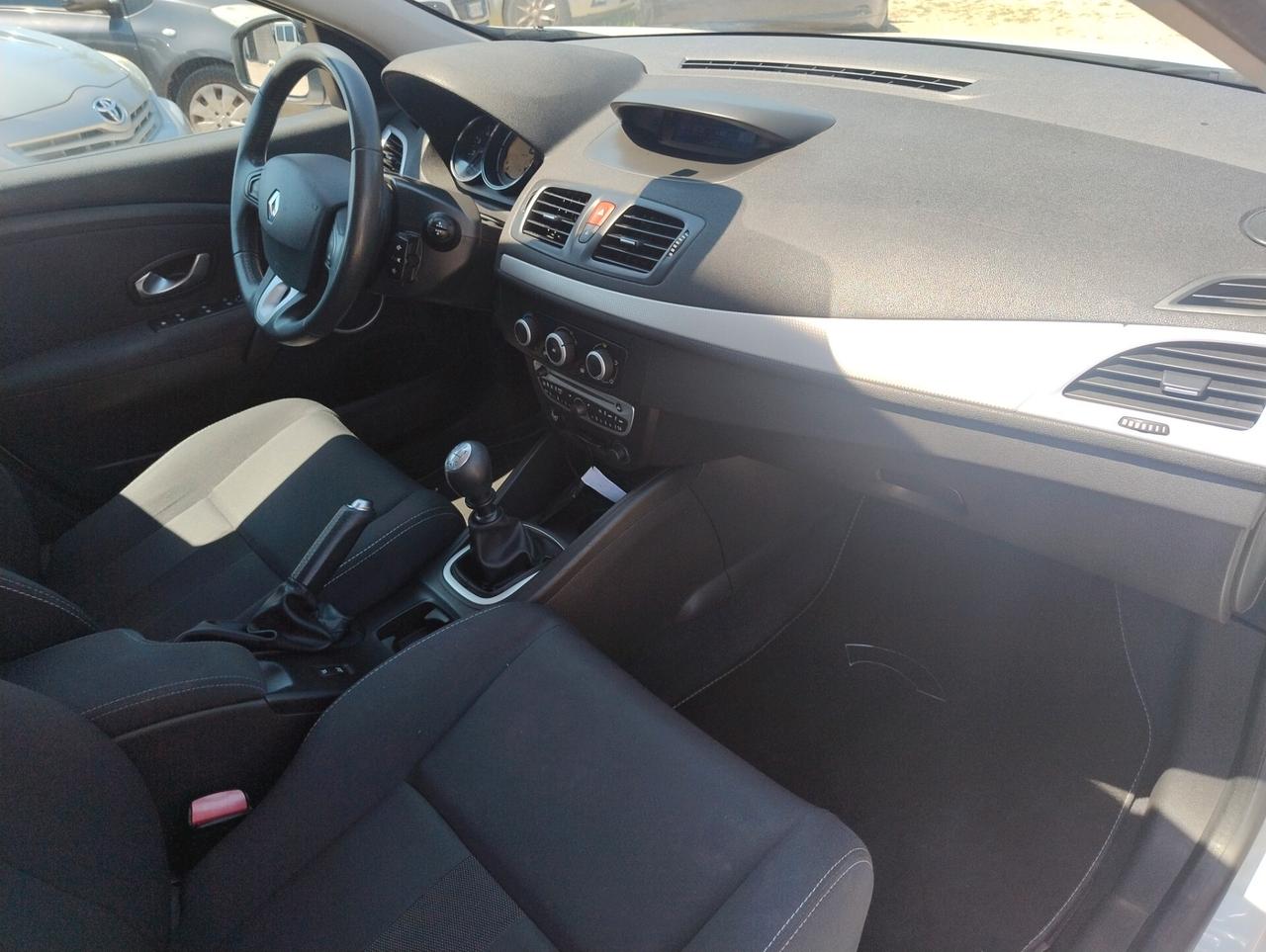 Renault Megane Mégane 1.9 dCi 130CV Luxe