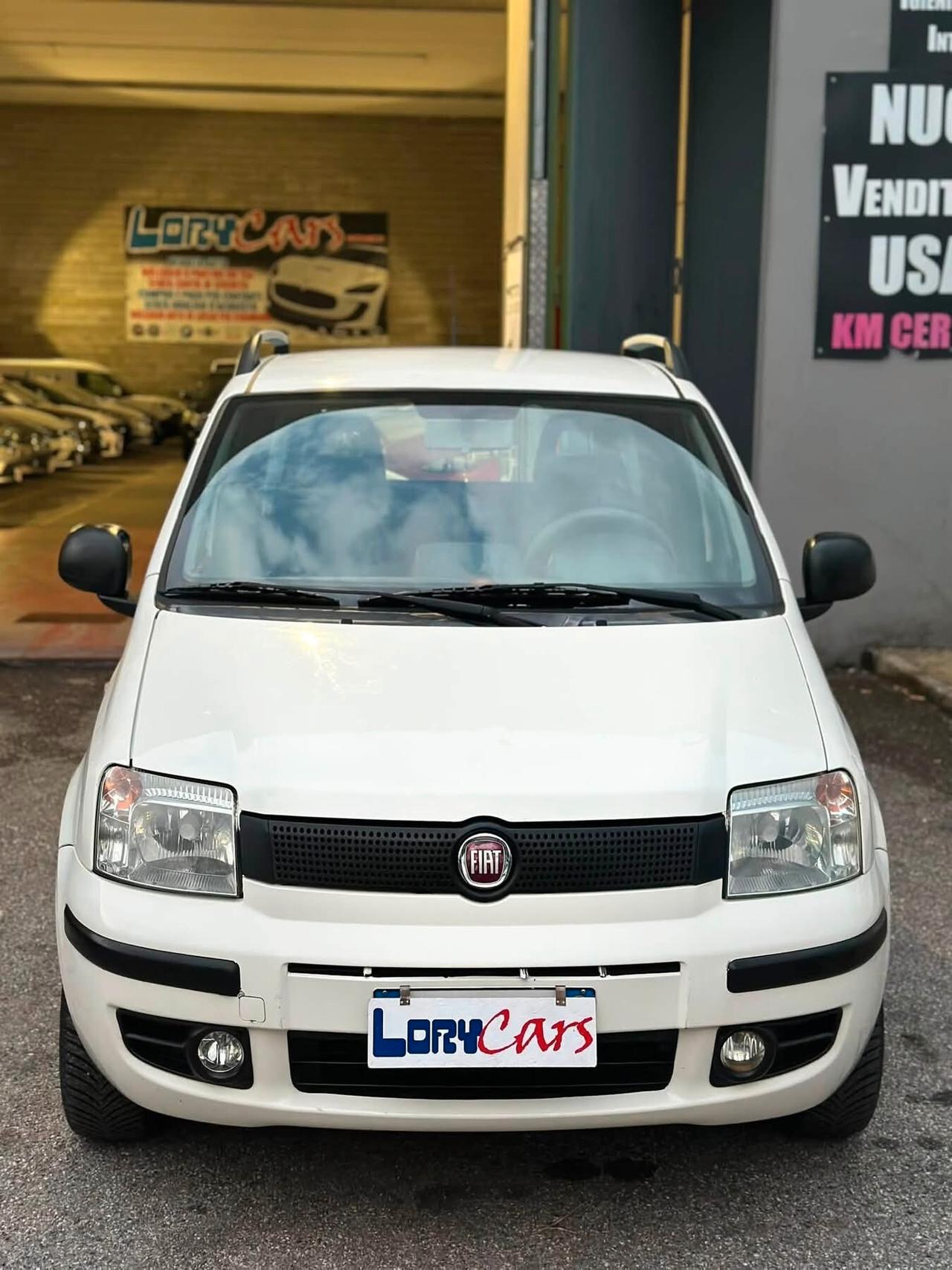 Fiat Panda 1.4 leggermente grandinata neopatentati