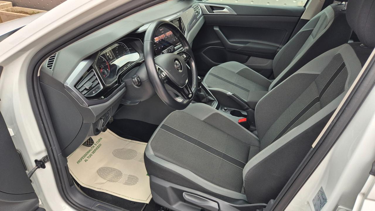 Volkswagen Polo 1.0 TGI 5p. BlueMotion R.Line esterno