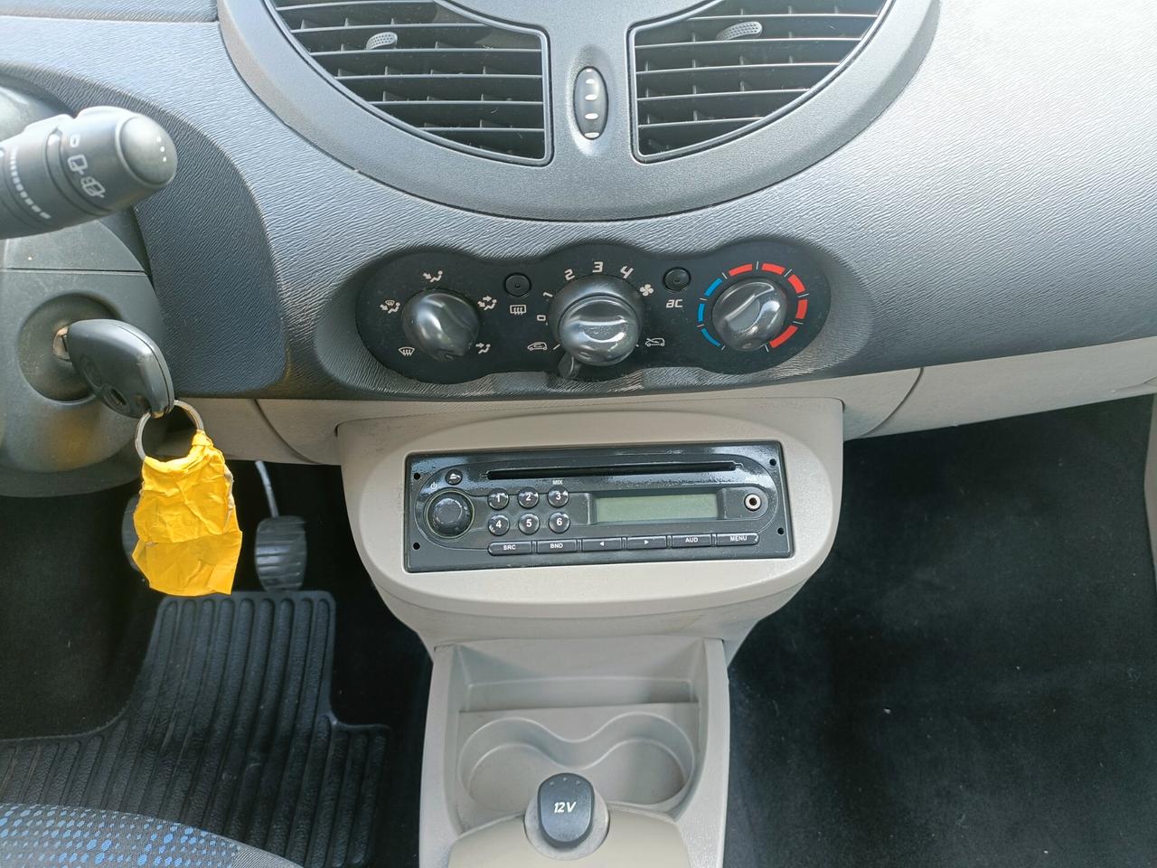 Renault Twingo 1.2 16V LEV Dynamique