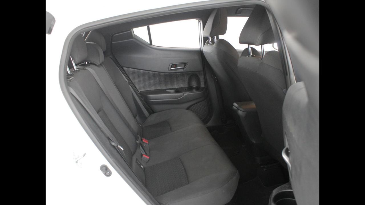 TOYOTA C-HR I 2020 - C-HR 1.8h Business e-cvt