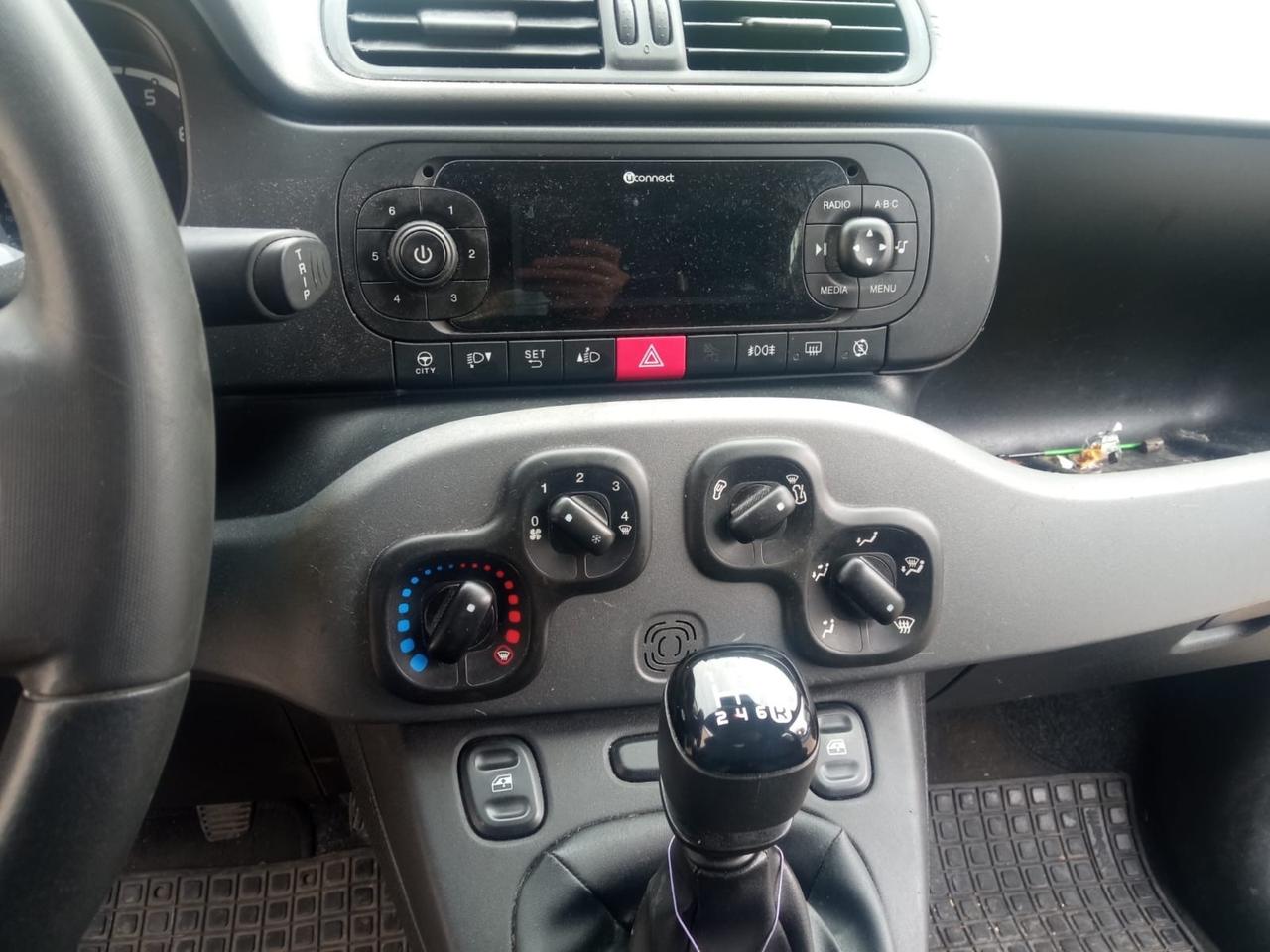Fiat Panda 1.2 EasyPower Lounge GPL CLIMA CERCHI MULTIFUNZIONE FENDINEBBIA BLUETOOTH