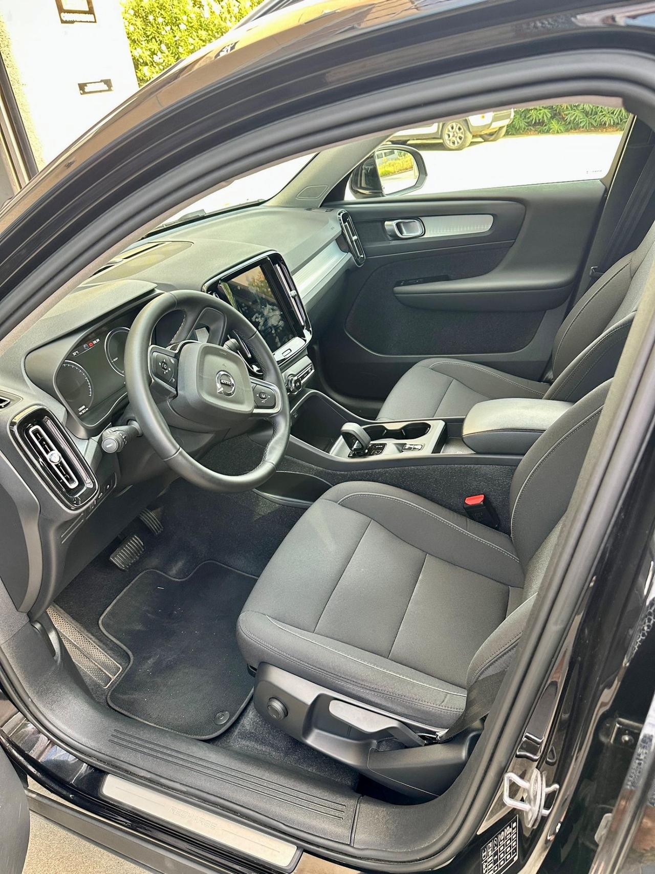 Volvo XC40 T4 Recharge Plug-in Hybrid Inscription Expression