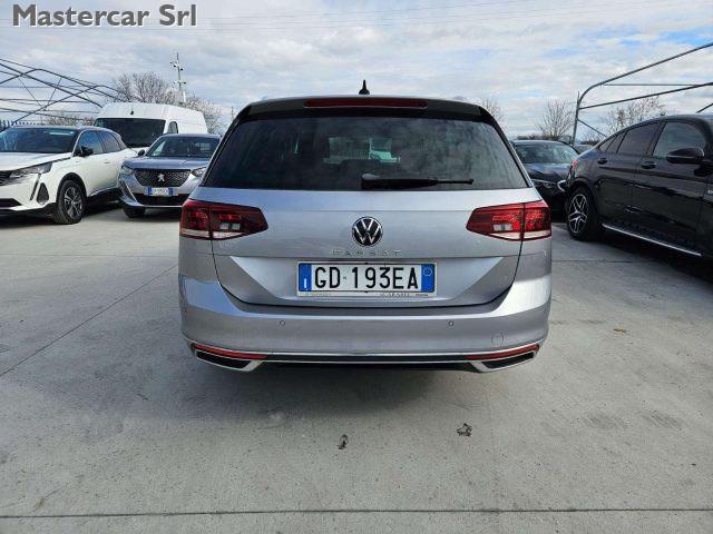 VOLKSWAGEN Passat Variant Variant 2.0 tdi Executive 150cv dsg - GD193EA