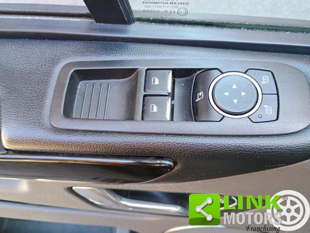 FORD Transit Custom 320 2.0 TDCi 170 PC Combi Trend