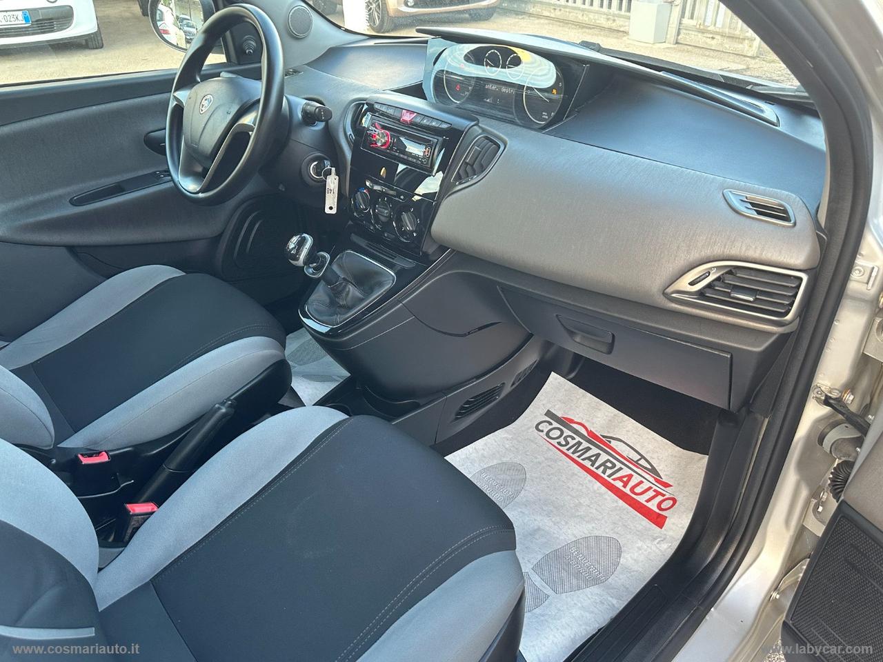 LANCIA Ypsilon 1.2 69 CV 5p. GPL Ecochic Gold