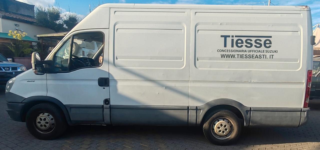 Iveco Daily 35S15 2.3 HPT 146CV