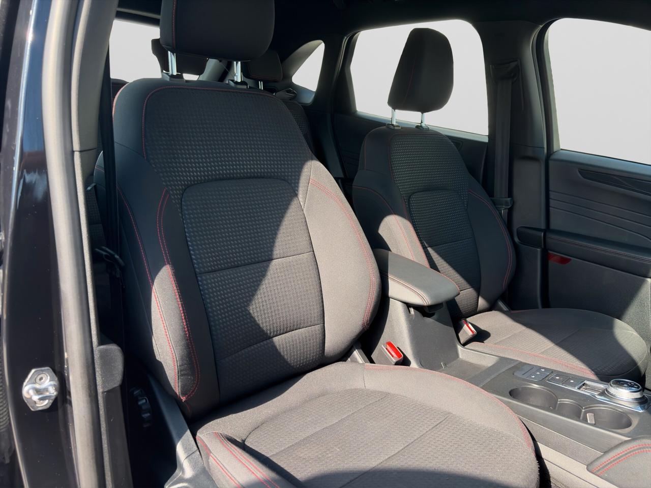 Ford Kuga 1.5 EcoBlue 120 CV AUTOM ST-Line TUA DA €199