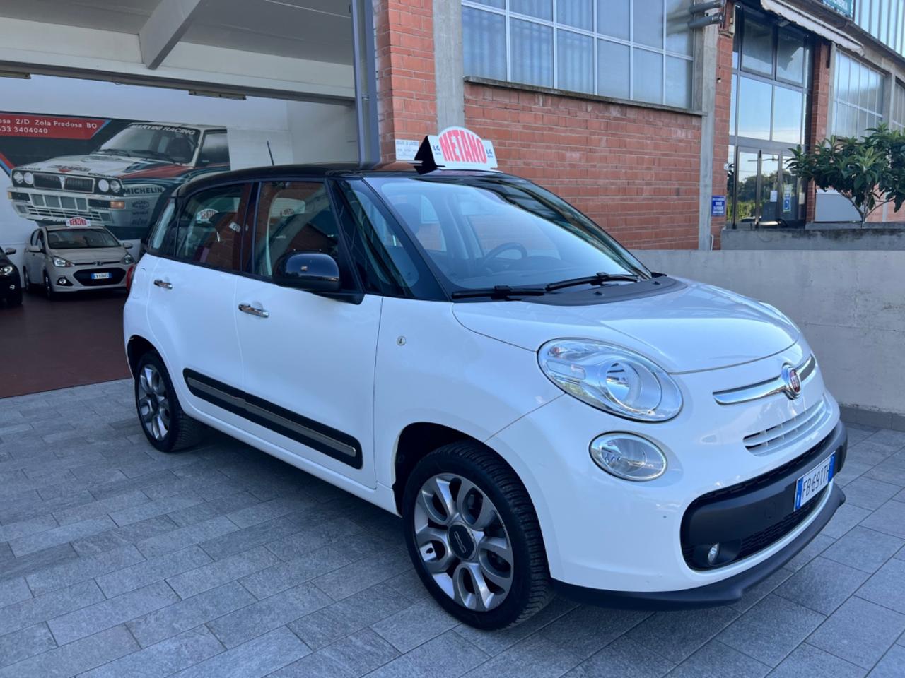 Fiat 500L Living 0.9 TwinAir Turbo Natural Power Lounge