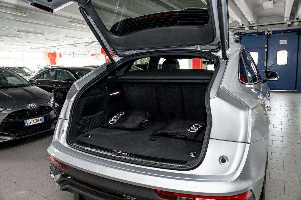 AUDI Q5 SPB 50 TFSI e quattro S tronic Identity Black
