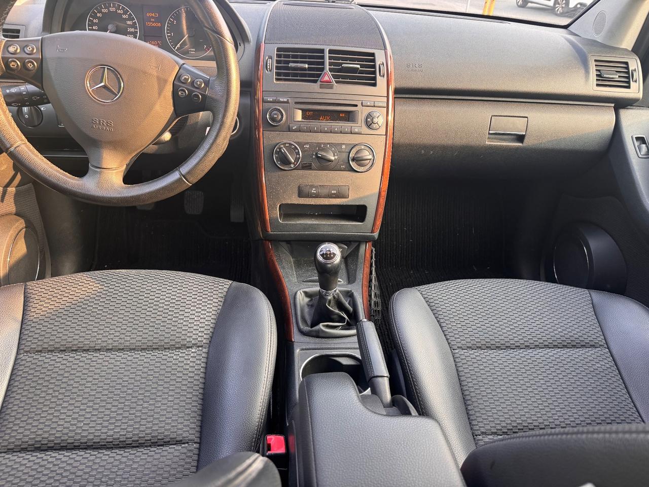 Mercedes-benz A 150 BlueEFFICIENCY Coupé Avantgarde