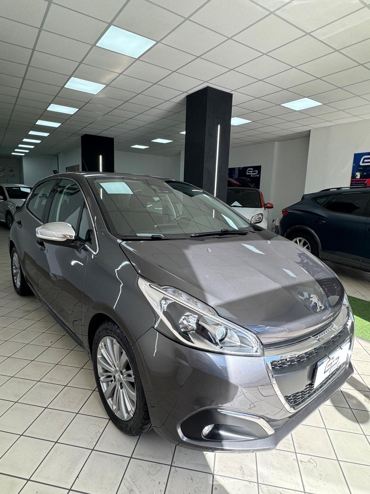 Peugeot 208 BlueHDi 100 S&S 5 porte Allure