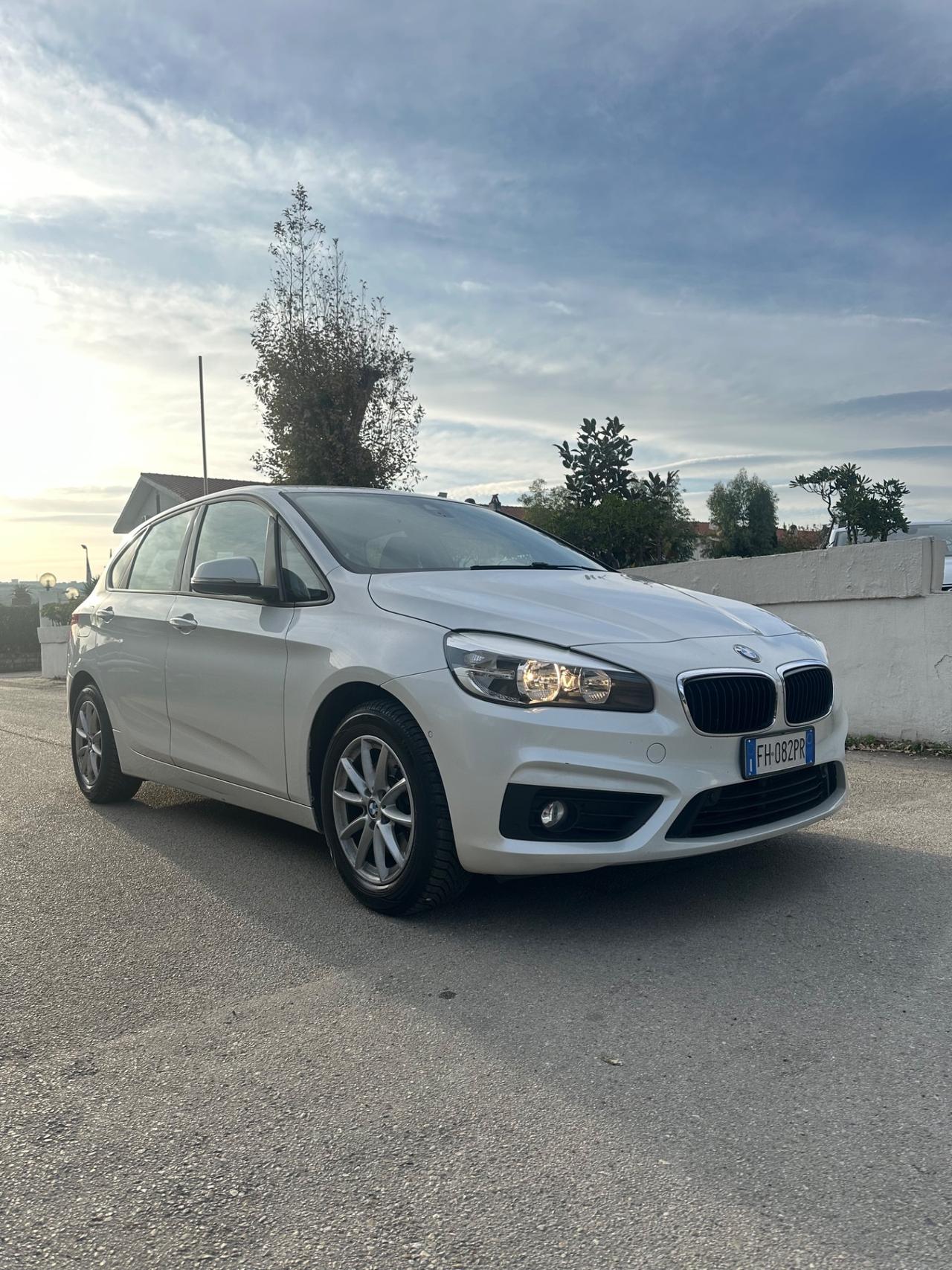 BMW 216d Active Tourer Luxury