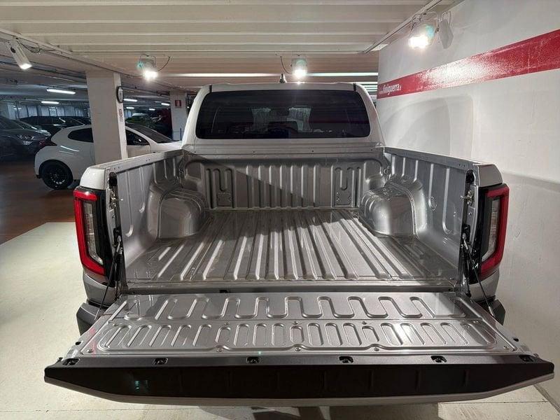 Toyota Hilux 2.8 DIESEL MILD HYBRID 48V 204 CV AUTOMATICO ICON