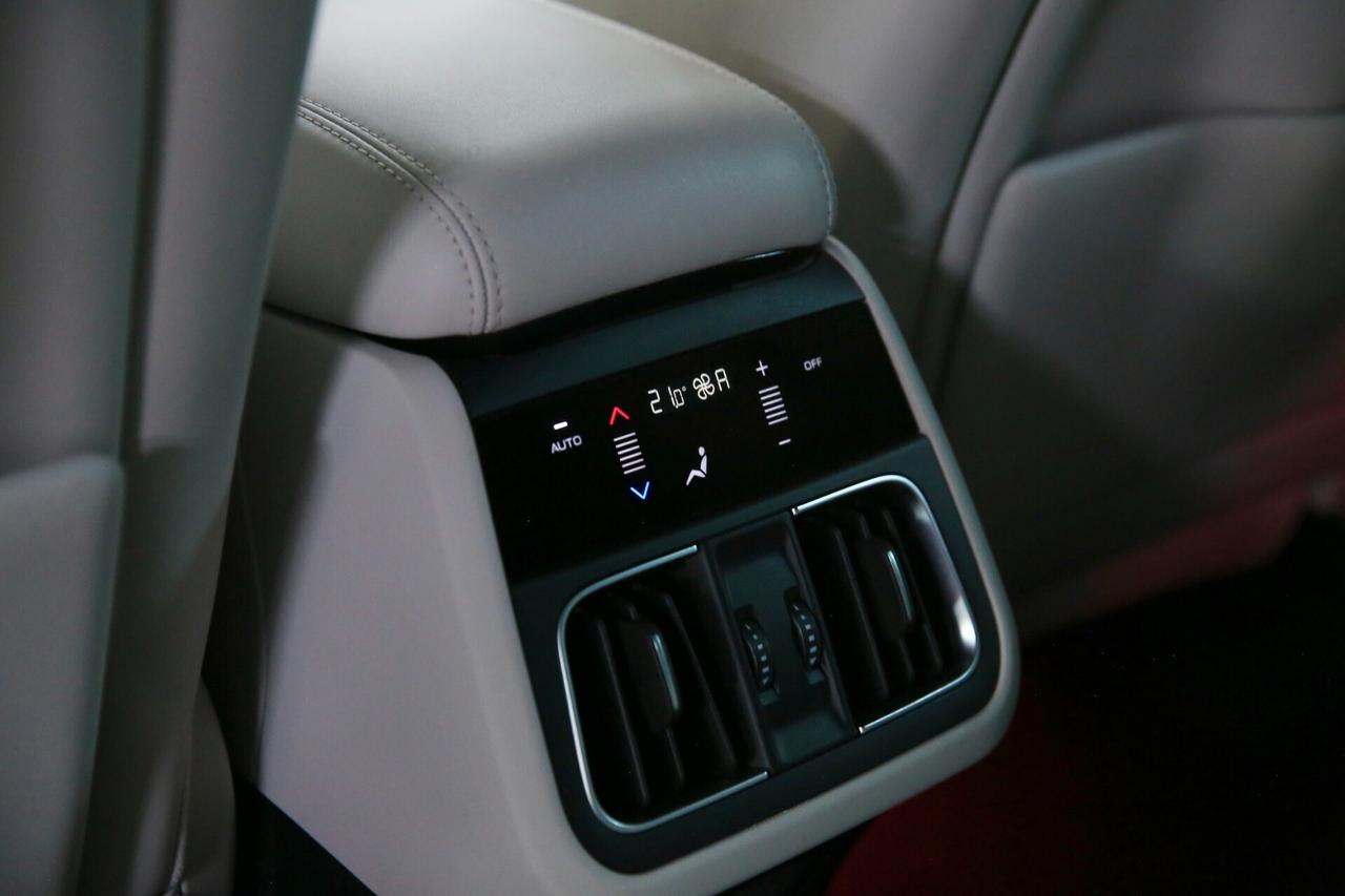 Maserati Grecale Modena mhev 330 cv AWD auto