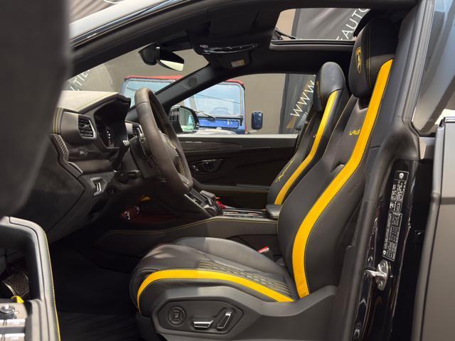 LAMBORGHINI Urus 4.0 Performante