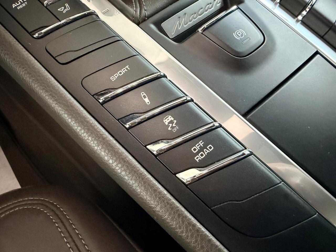 Porsche Macan 2.0 245CV PDK