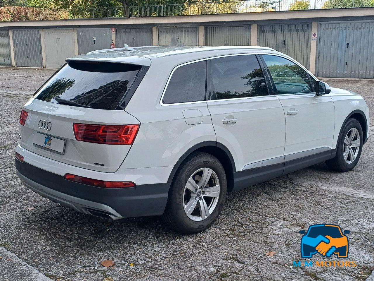 Audi Q7 3.0 tdi ultra Business Plus quattro tiptronic