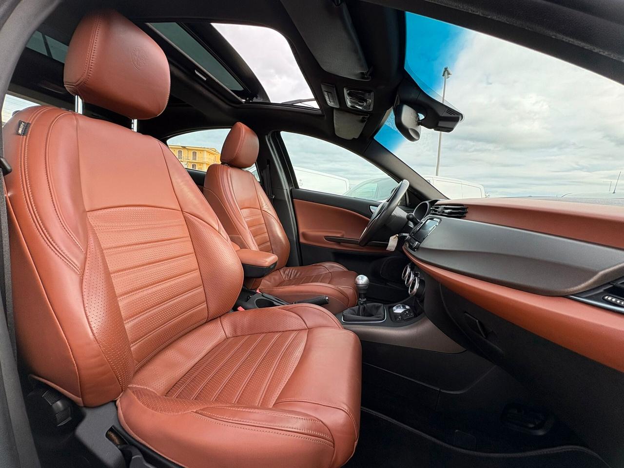 ALFA ROMEO GIULIETTA 2.0 JTDm-2 150 CV TETTO APRIBILE