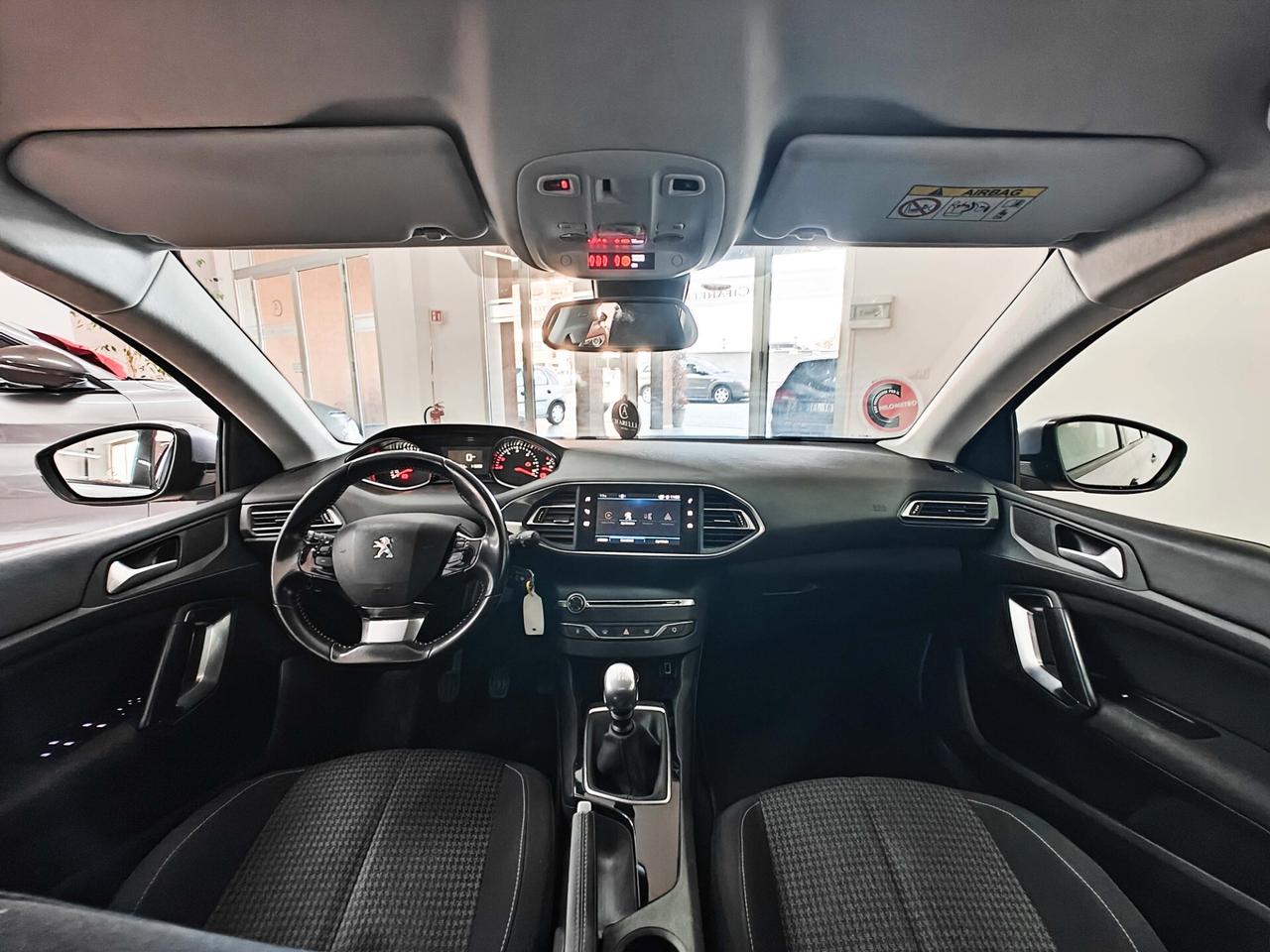 Peugeot 308 BlueHDi 130 S&S SW Allure