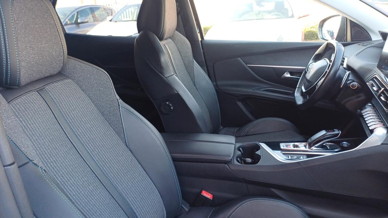 Peugeot 3008 HDi 130 S&S EAT8 Allure Pack 2023