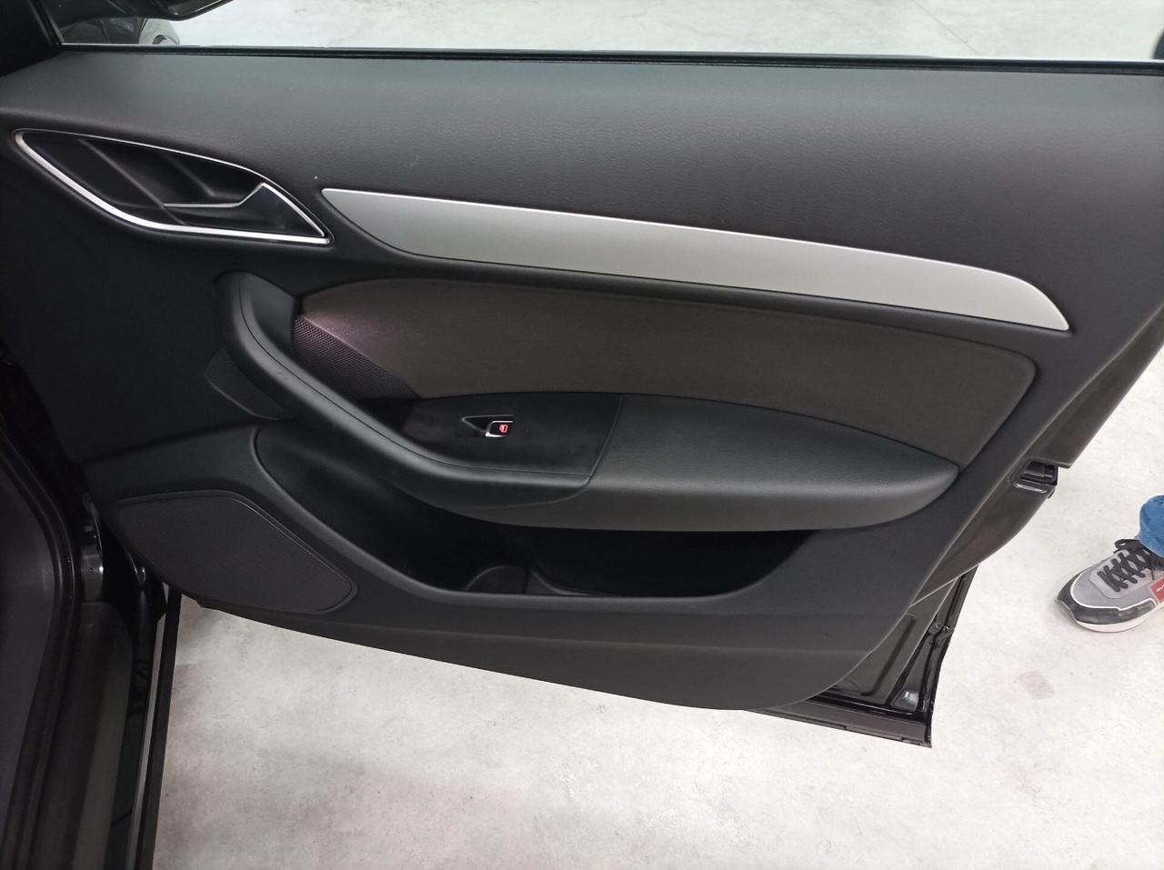 Audi Q3 2.0 TDI 150 CV quattro Business 04/2016